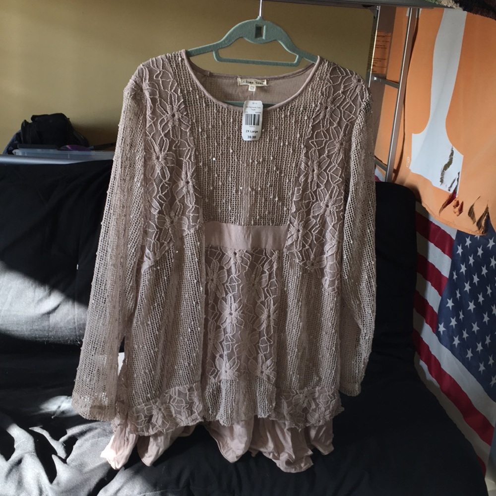 Ladies NWT Tunic Top Size 2XL